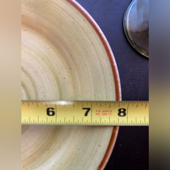 Set of 7 Thomson Pottery plates. - Picture 8 of 12